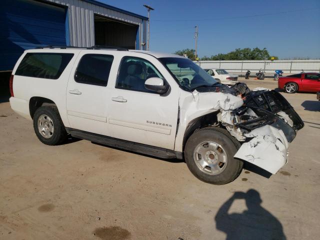 1GNSCHE08DR294957 - 2013 CHEVROLET SUBURBAN C1500  LS WHITE photo 4