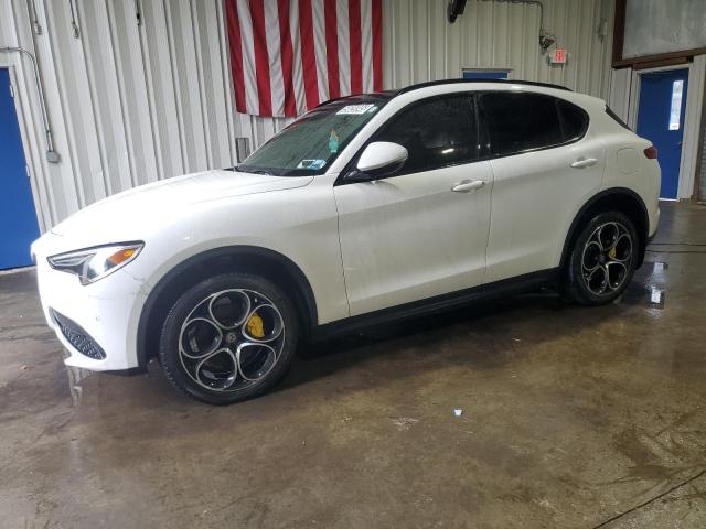 ZASPAKBN4K7C49869 - 2019 ALFA ROMEO STELVIO TI WHITE photo 1