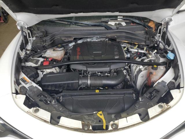 ZASPAKBN4K7C49869 - 2019 ALFA ROMEO STELVIO TI WHITE photo 12