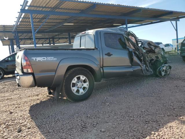 3TMJU4GN2DM142113 - 2013 TOYOTA TACOMA DOUBLE CAB PRERUNNER GRAY photo 3