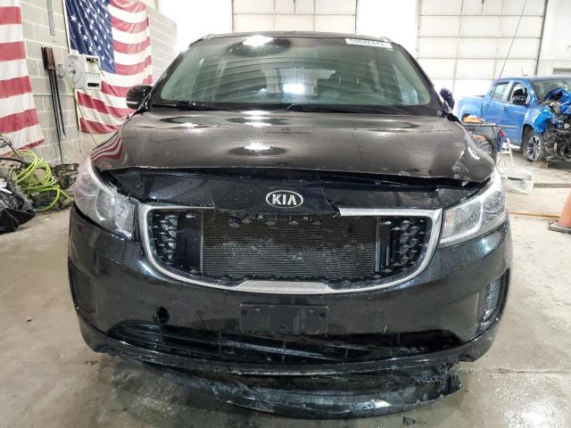 KNDMA5C15J6366390 - 2018 KIA SEDONA L BLACK photo 5