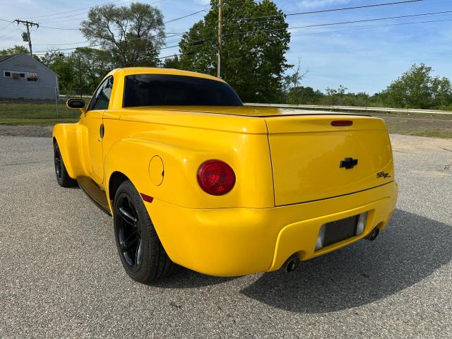 1GCES14P24B106425 - 2004 CHEVROLET SSR 黄色 照片 3