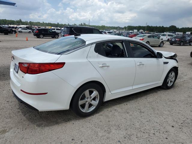 KNAGM4A74F5565821 - 2015 KIA OPTIMA LX WHITE photo 3