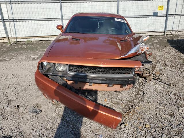 2B3CJ4DG5BH604832 - 2011 DODGE CHALLENGER ORANGE photo 5