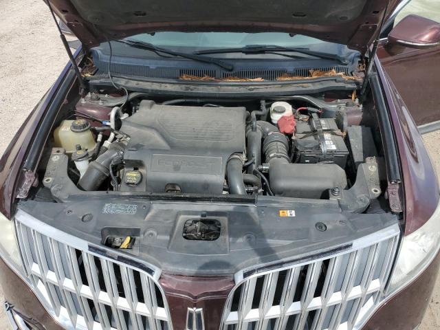 2LMHJ5AT3ABJ20719 - 2010 LINCOLN MKT MAROON photo 12