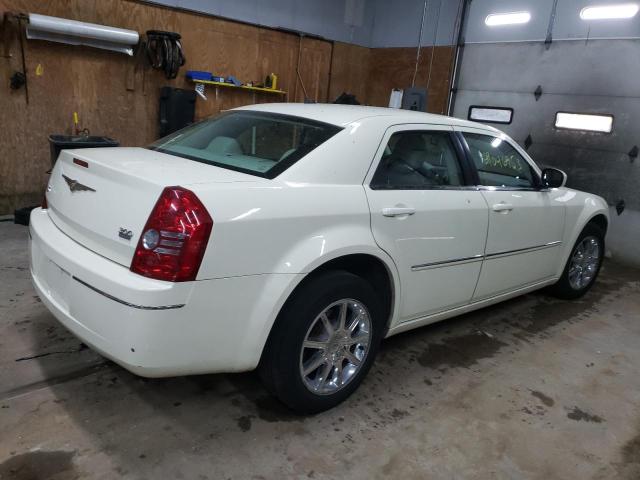 2C3KK33G08H107378 - 2008 CHRYSLER 300 LIMITED WHITE photo 3