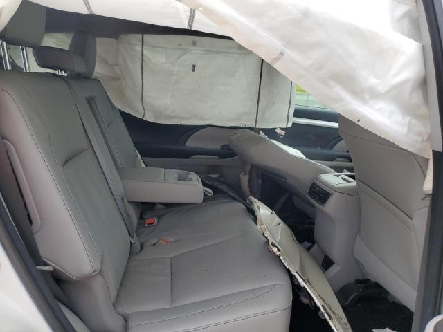 5TDKKRFHXFS039169 - 2015 TOYOTA HIGHLANDER XLE WHITE photo 11