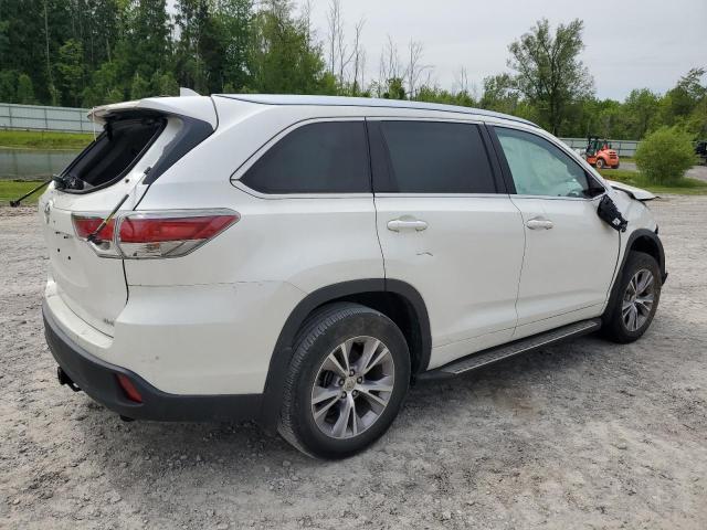 5TDKKRFHXFS039169 - 2015 TOYOTA HIGHLANDER XLE WHITE photo 3