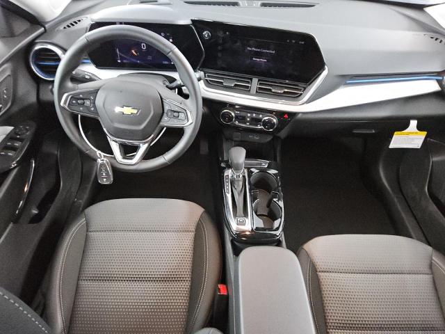 KL77LHEP8SC166422 - 2025 CHEVROLET TRAX 1LT WHITE photo 8