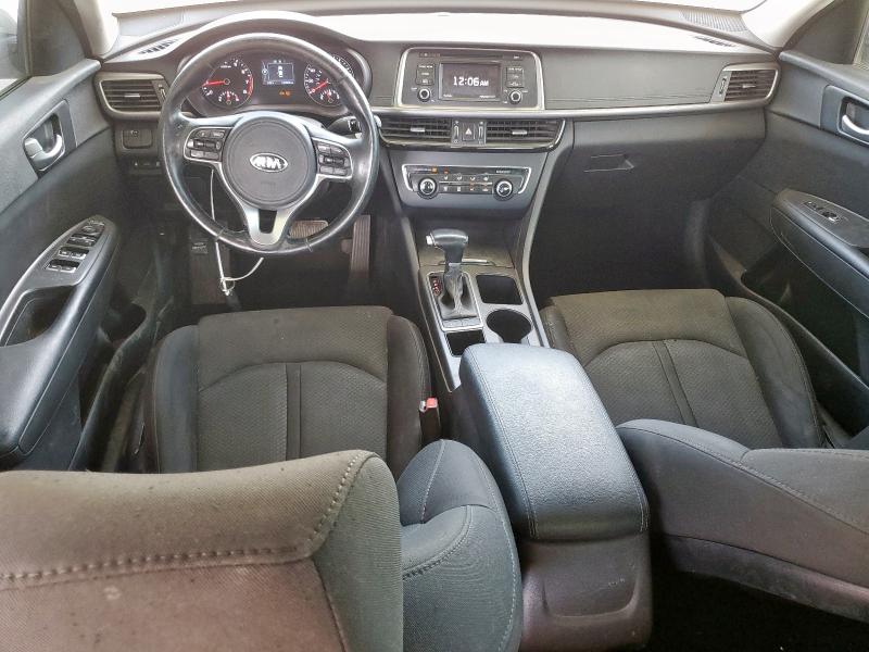 5XXGT4L19HG135750 - 2017 KIA OPTIMA LX WHITE photo 8