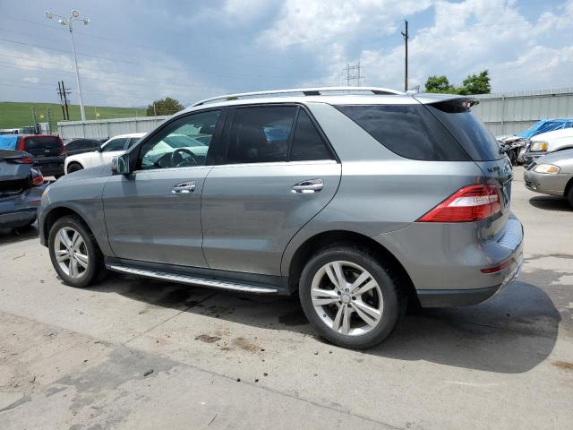 4JGDA5HB5DA179472 - 2013 MERCEDES-BENZ ML 350 4MATIC GRAY photo 2
