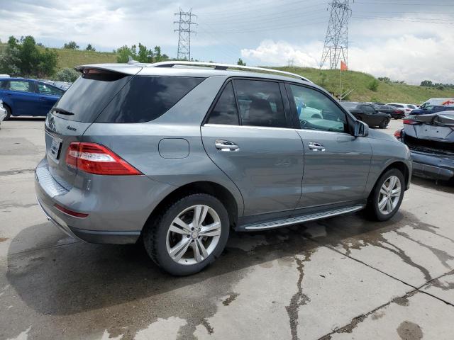 4JGDA5HB5DA179472 - 2013 MERCEDES-BENZ ML 350 4MATIC GRAY photo 3