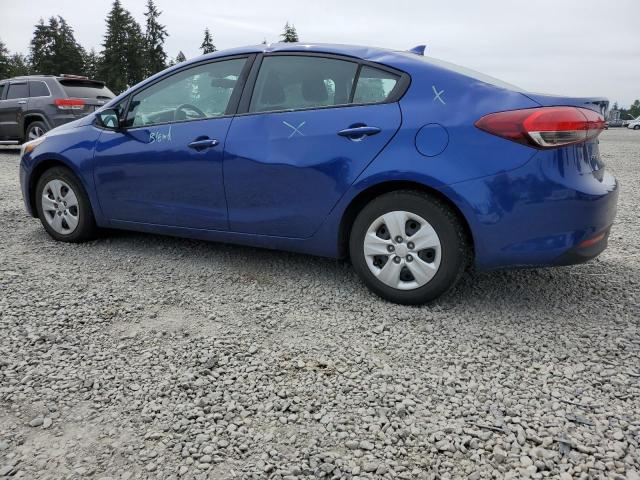 3KPFK4A70HE080054 - 2017 KIA FORTE LX BLUE photo 2