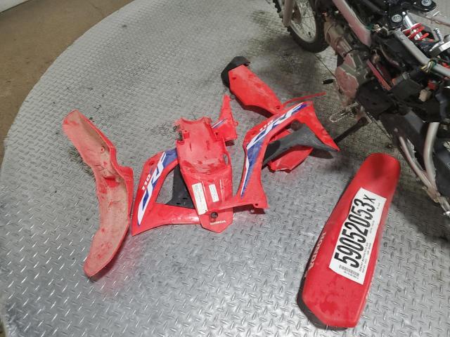 LALJE0248N3410446 - 2022 HONDA CRF110 F RED photo 9