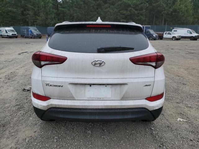 KM8J3CA41JU758451 - 2018 HYUNDAI TUCSON SEL WHITE photo 6