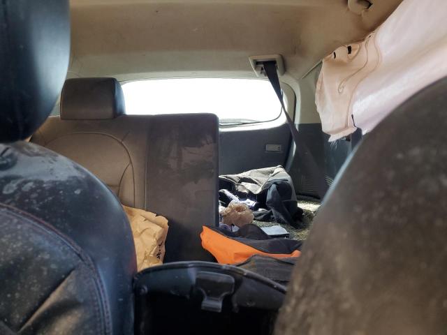 JN8AS5MV3CW384105 - 2012 NISSAN ROGUE S 银色 照片 10