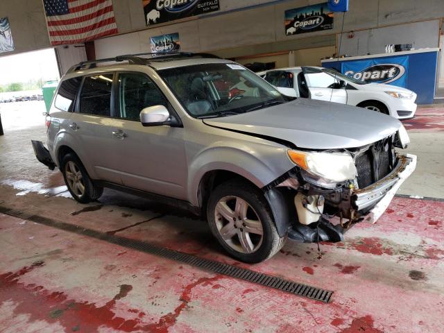 JF2SH6DC2AH702933 - 2010 SUBARU FORESTER 2.5X LIMITED SILVER photo 4