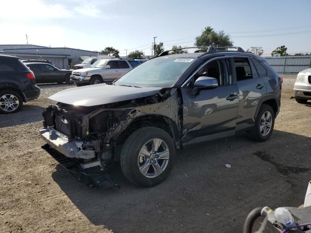 2023 TOYOTA RAV4 XLE, null