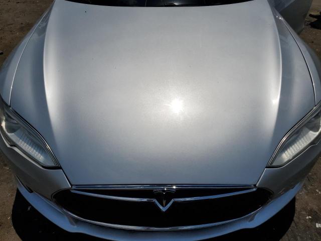 5YJSA1CN3DFP11699 - 2013 TESLA MODEL S ვერცხლისფერი ფოტო 11