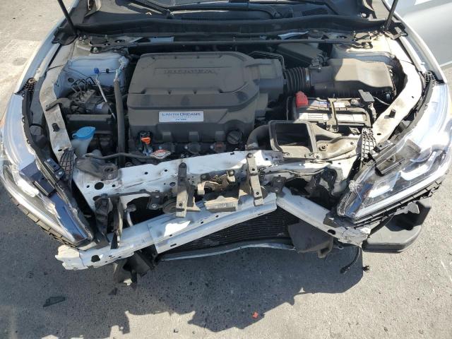 1HGCR3F04GA009222 - 2016 HONDA ACCORD EXL WHITE photo 11