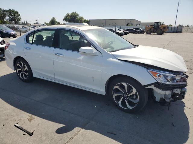 1HGCR3F04GA009222 - 2016 HONDA ACCORD EXL WHITE photo 4