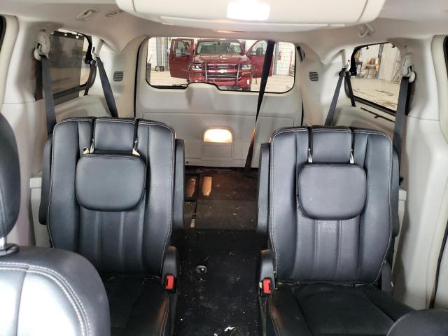 2C4RC1CG4GR127704 - 2016 CHRYSLER TOWN & COU TOURING L GRAY photo 10