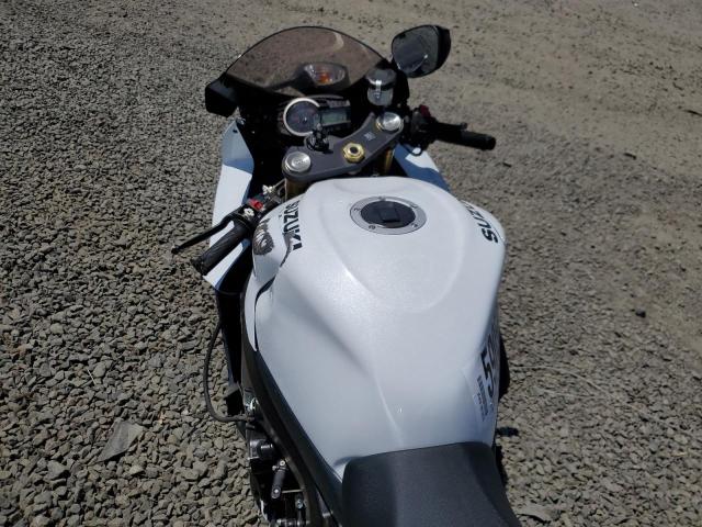 JS1GR7MA4P7100274 - 2023 SUZUKI GSX-R750 WHITE photo 5