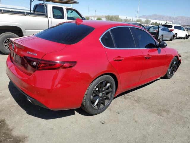 ZARFAEBN6H7557761 - 2017 ALFA ROMEO GIULIA RED photo 3