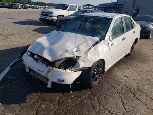 1FAFP34344W178532 - 2004 FORD FOCUS SE COMFORT WHITE photo 12