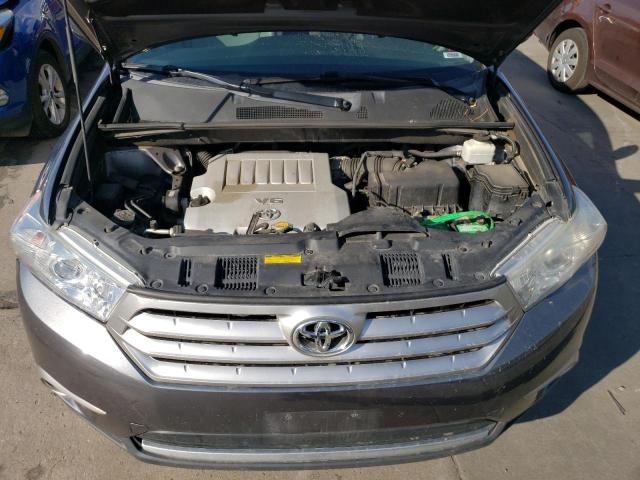 5TDZK3EH9DS139208 - 2013 TOYOTA HIGHLANDER BASE GRAY photo 12