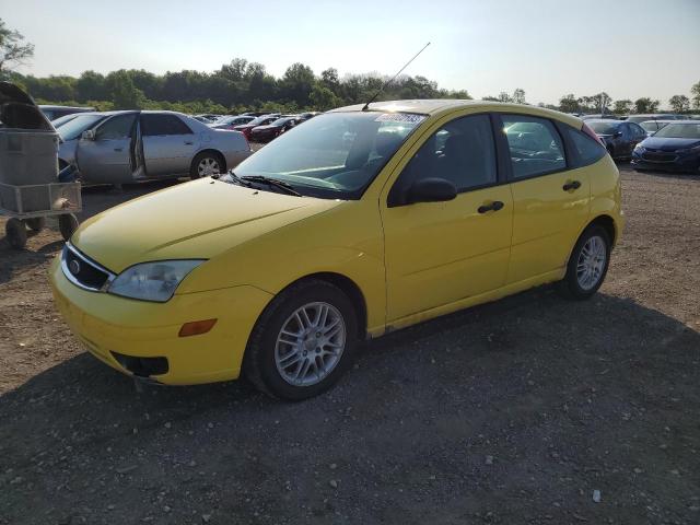 3FAFP37N05R109872 - 2005 FORD FOCUS ZX5 YELLOW photo 1