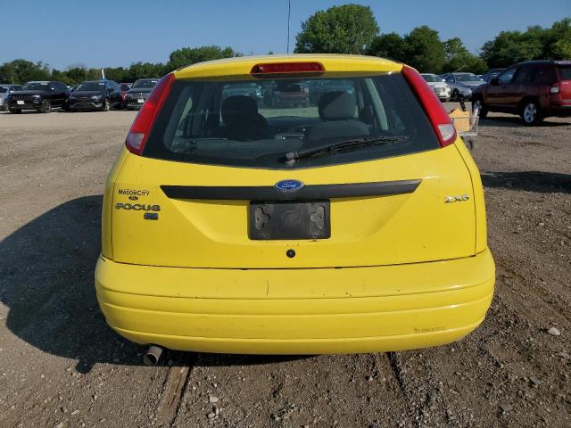 3FAFP37N05R109872 - 2005 FORD FOCUS ZX5 YELLOW photo 6