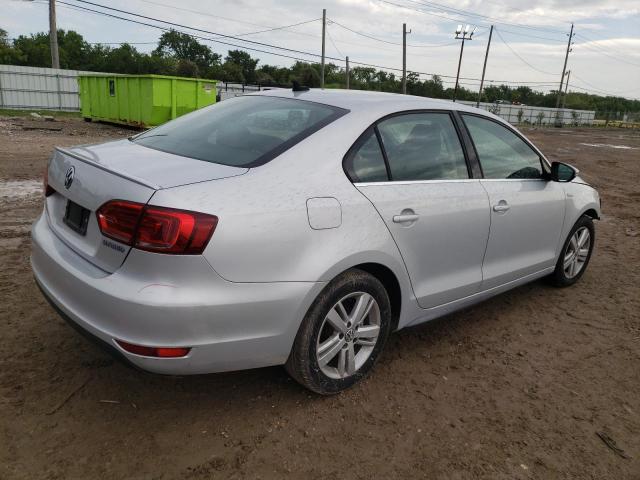 3VW637AJ6DM306234 - 2013 VOLKSWAGEN JETTA HYBRID SILVER photo 3