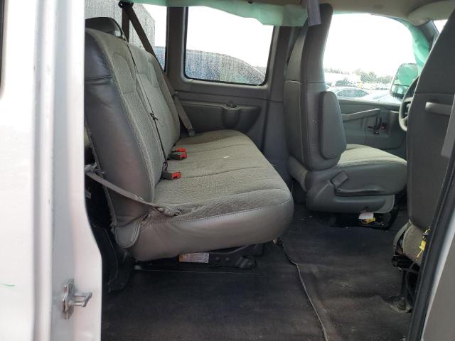 1GAZGPFG4L1132119 - 2020 CHEVROLET EXPRESS G3 LT WHITE photo 11