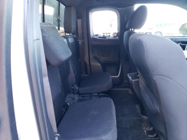 5TFSZ5AN6HX090120 - 2017 TOYOTA TACOMA ACCESS CAB თეთრი ფოტო 10