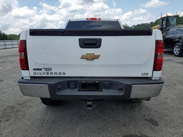 1GCSCTE06AZ144594 - 2010 CHEVROLET SILVERADO C1500 LTZ WHITE photo 6