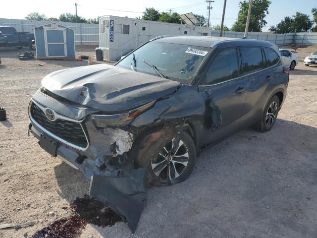 5TDGZRAHXMS521419 - 2021 TOYOTA HIGHLANDER XLE SILVER photo 1