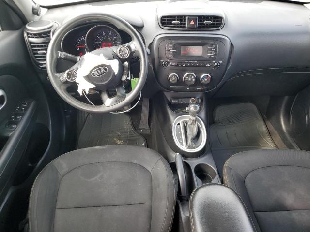 KNDJP3A55F7781979 - 2015 KIA SOUL + GREEN photo 8