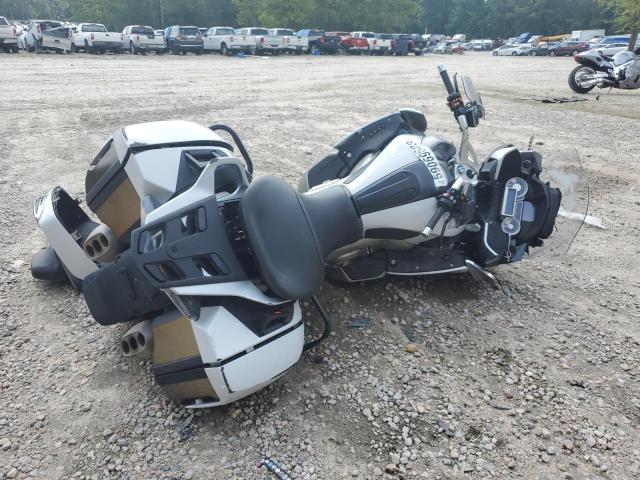 WB1061204EZZ25303 - 2014 BMW K1600 GTL WHITE photo 4