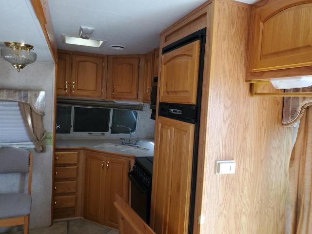 1UJBJ02R721SF0166 - 2002 JAYCO DESIGNER WHITE photo 8