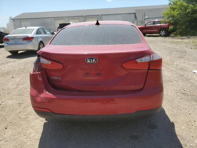 KNAFK4A69G5567994 - 2016 KIA FORTE LX RED photo 6