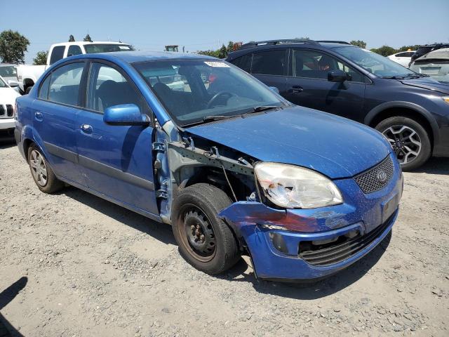 KNADE123066080550 - 2006 KIA RIO BLUE photo 4