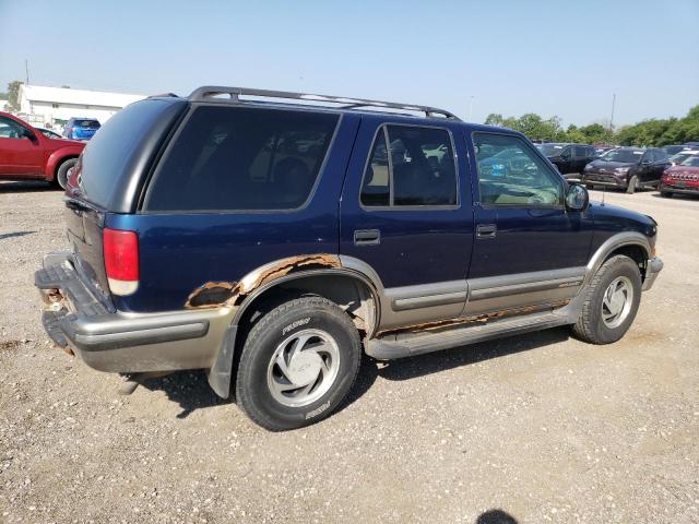 1GNDT13W5W2283305 - 1998 CHEVROLET BLAZER BLUE photo 3