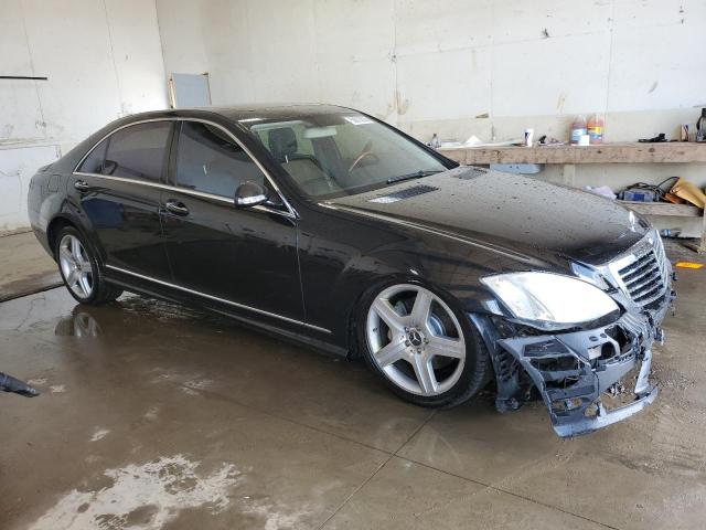 WDDNG86X07A107564 - 2007 MERCEDES-BENZ S 550 4MATIC BLACK photo 4