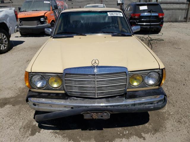 WDBAB33A2DB025673 - 1983 MERCEDES-BENZ 300 DT BEIGE photo 5