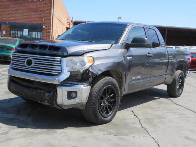 5TFRY5F15GX207269 - 2016 TOYOTA TUNDRA DOUBLE CAB SR/SR5 GRAY photo 2