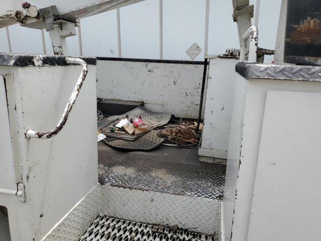 3C7WRNBL3DG526566 - 2013 RAM 5500 白色 照片 6