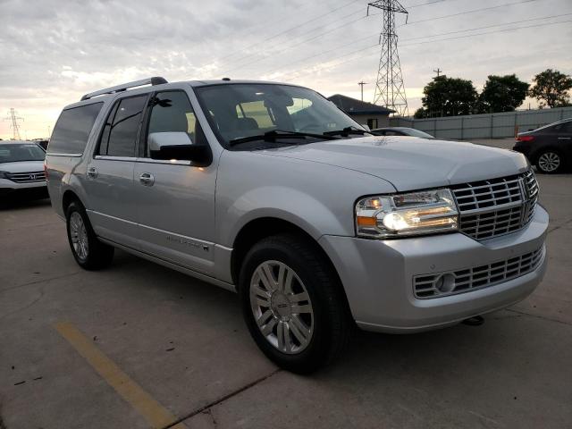 5LMJJ3J53DEL08343 - 2013 LINCOLN NAVIGATOR L SILVER photo 4