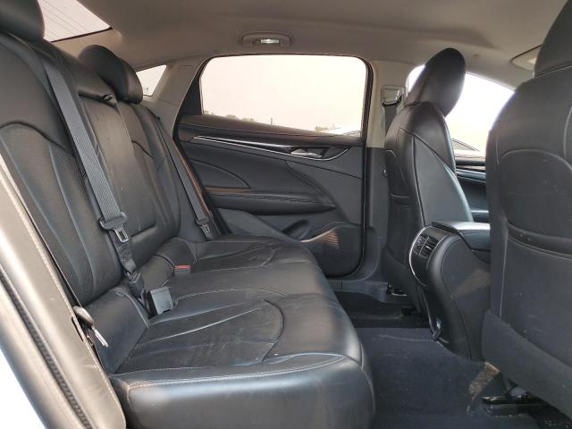 1G4ZP5SZ8JU135843 - 2018 BUICK LACROSSE ESSENCE Ağ foto 10