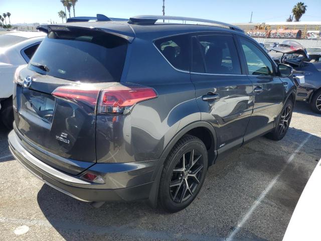 JTMJJREV0JD185879 - 2018 TOYOTA RAV4 HV SE GRAY photo 3